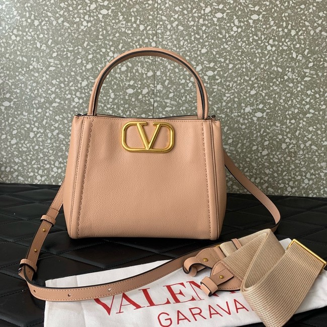 VALENTINO Alltime medium grain calfskin bag B0Q18 pink