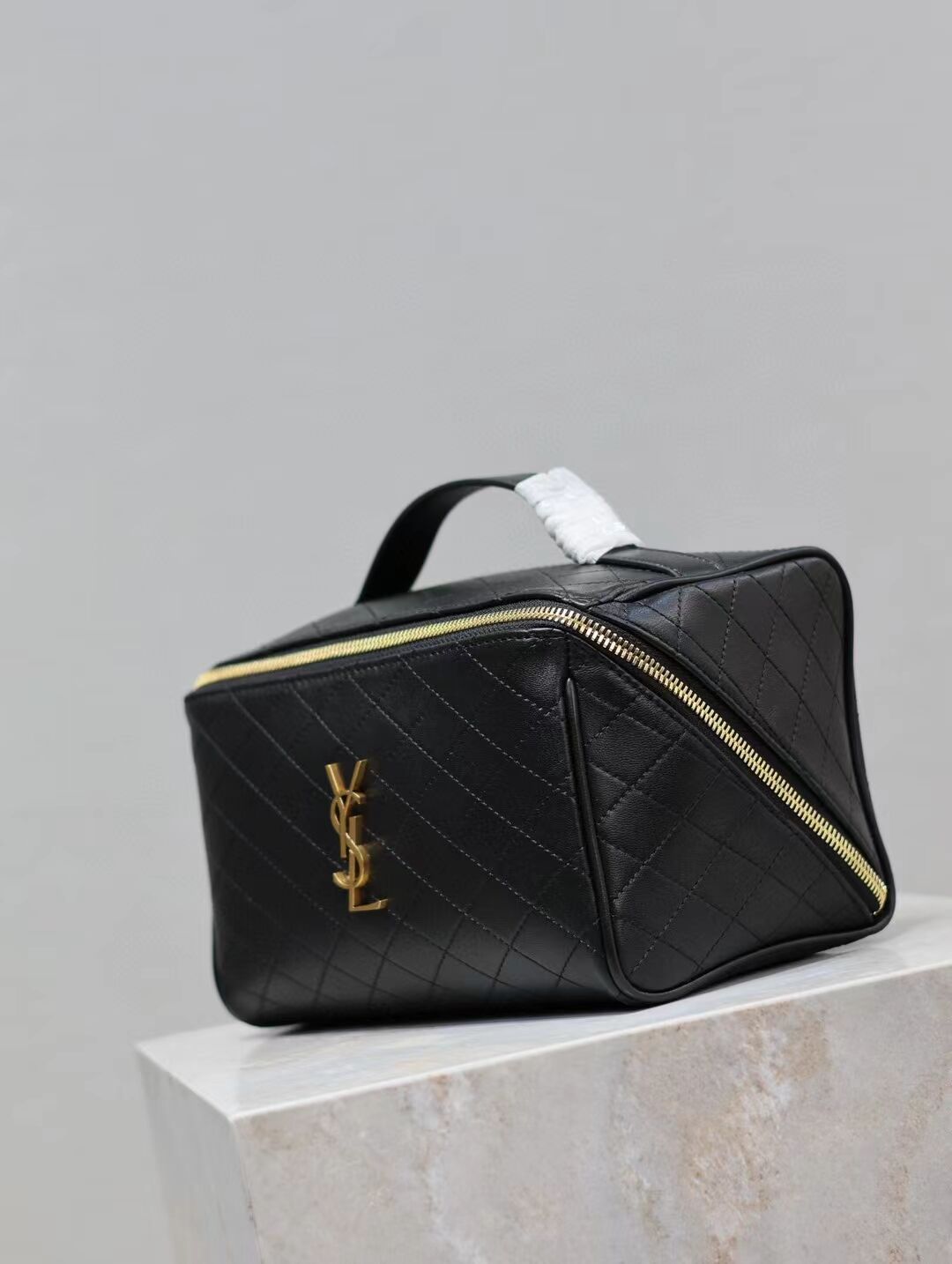 SAINT LAURENT GABY VANITY BAG IN LAMBSKIN Y875317 black