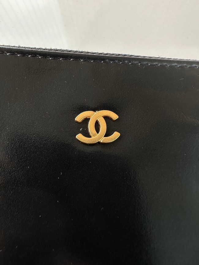 CHANEL 22 HANDBAG AS3260 Apricot & Black