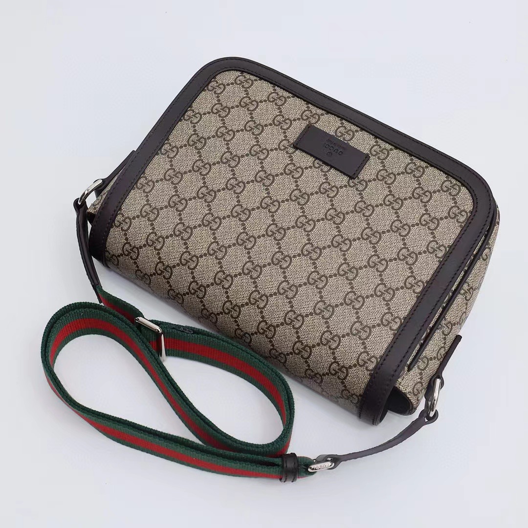Gucci Messenger Bag 449172 brown