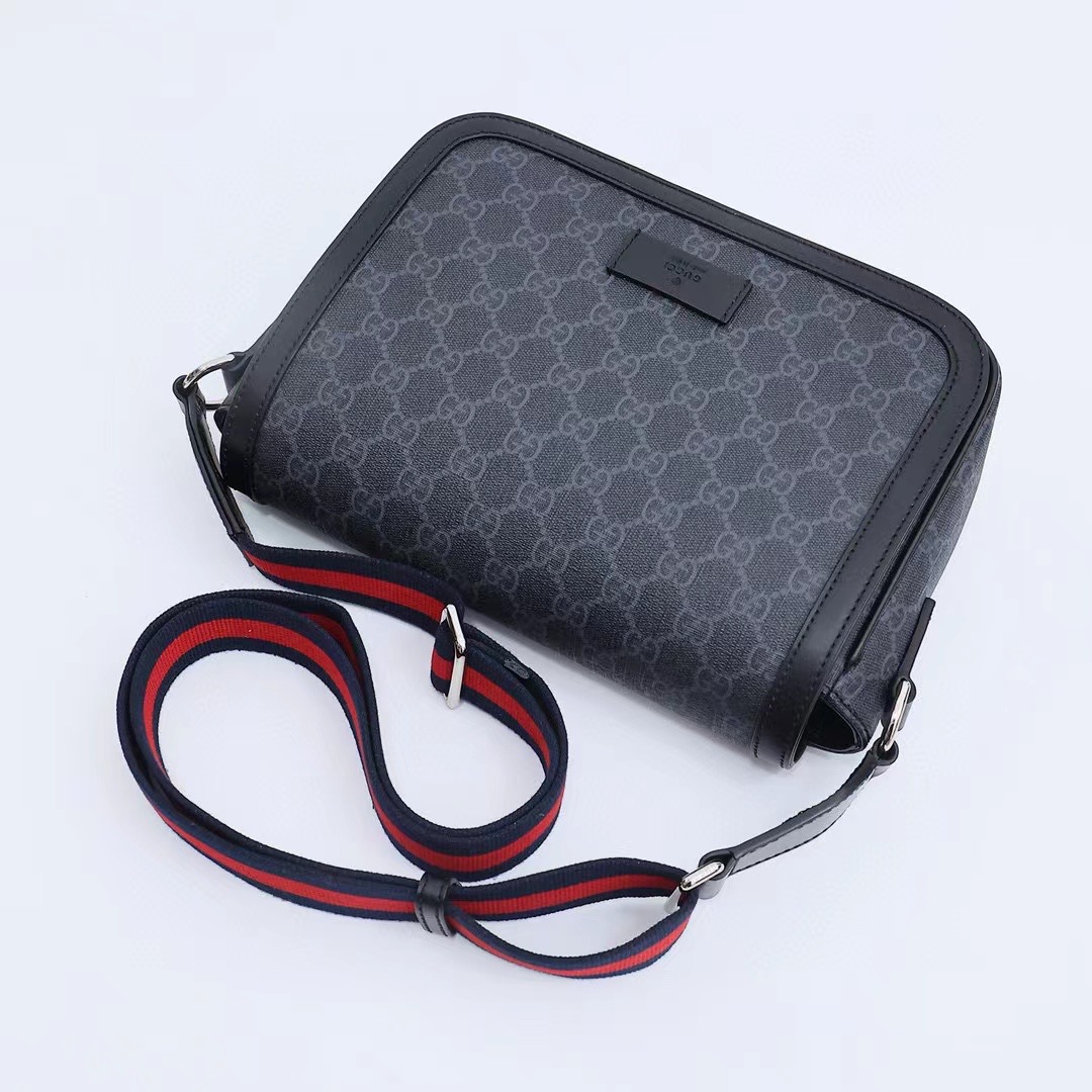 Gucci Messenger Bag A449172 black