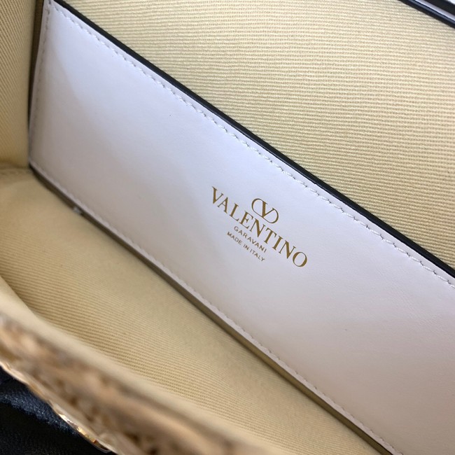 VALENTINO VLOGO SIGNATURE RAFFIA Shoulder Bag 5016 white