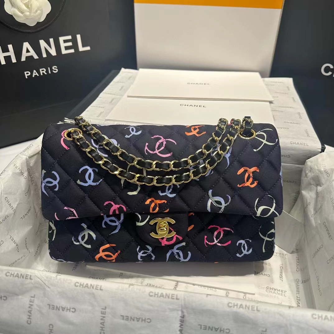 CHANEL CLASSIC 11.12 HANDBAG A01112 Black & Multicolor