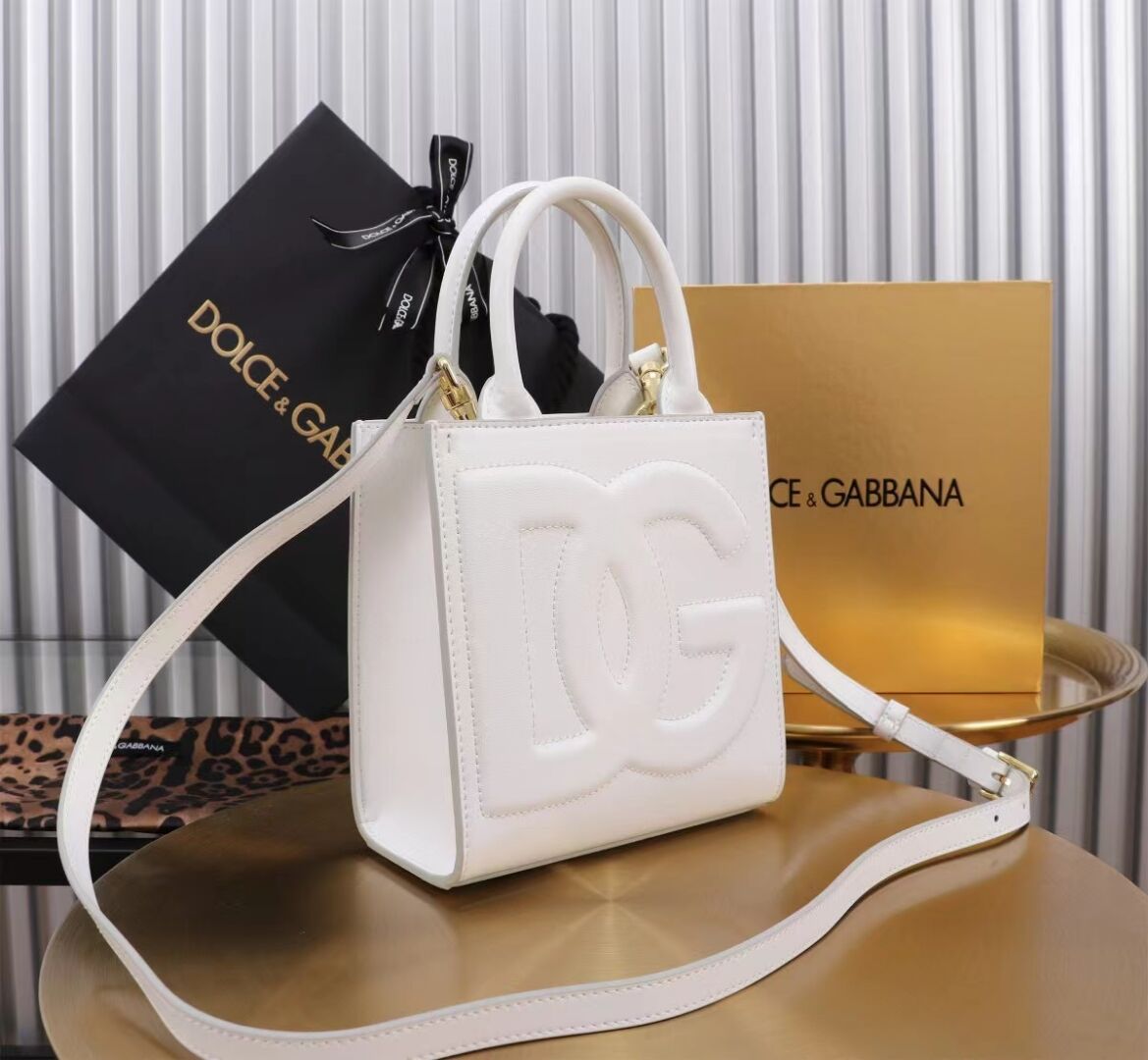 Dolce & Gabbana leather Shoulder Bag G6507 white