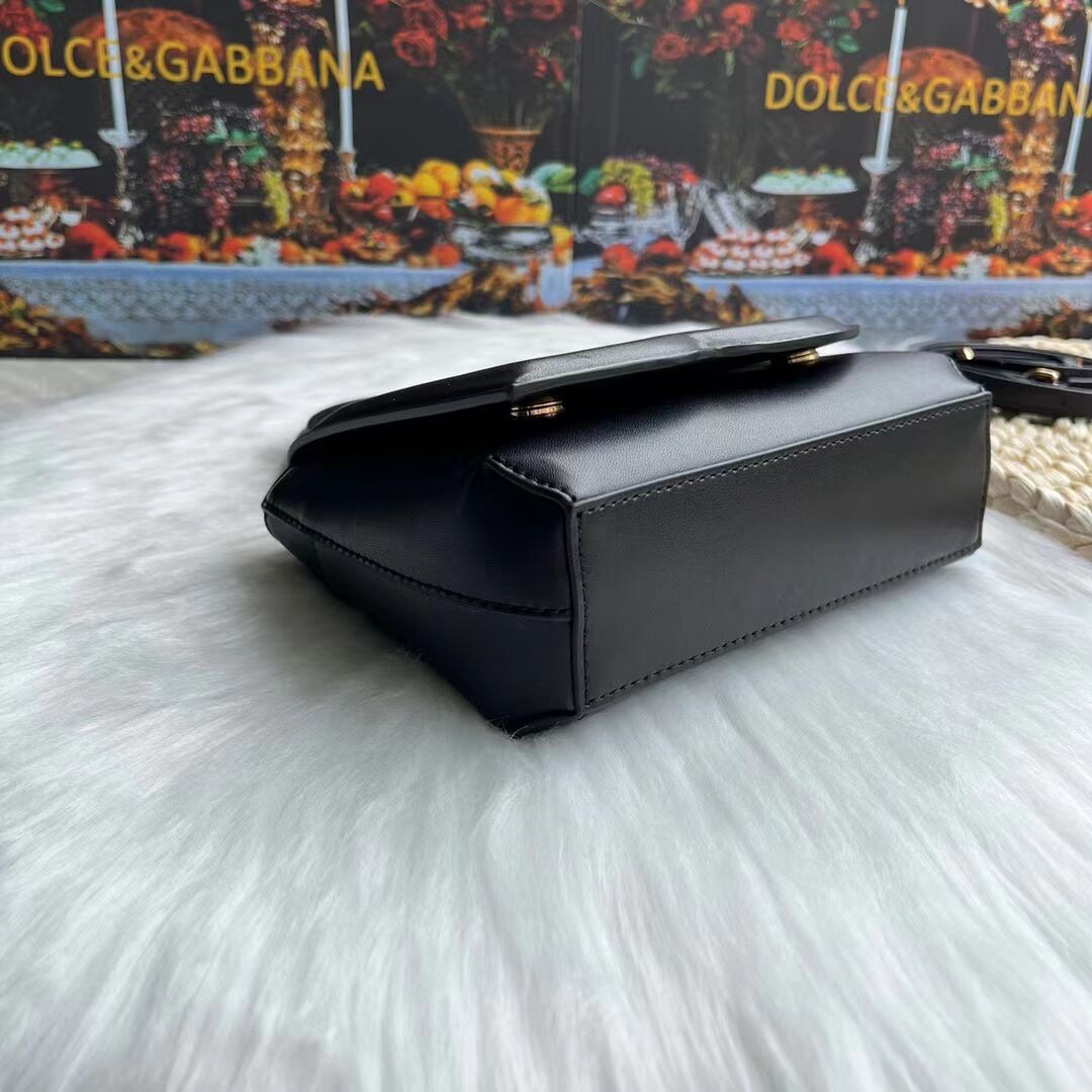 Dolce & Gabbana leather bag G6002 black