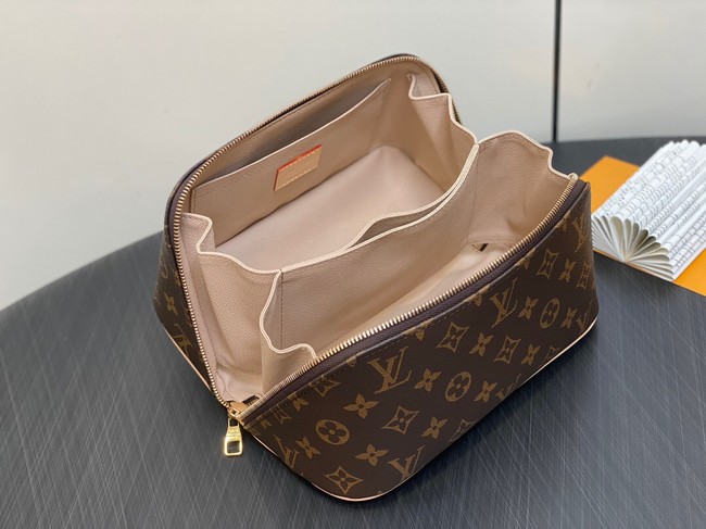 Louis Vuitton Toiletry Bag M11750