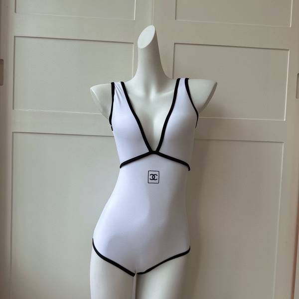 Chanel Bikinis CHB00025