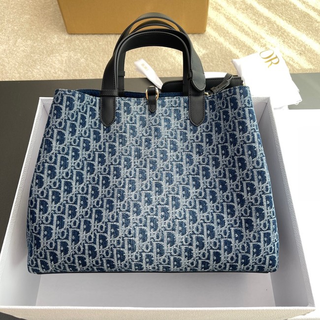 Large Dior Toujours Bag Blue Denim Dior Oblique Jacquard M2820OD