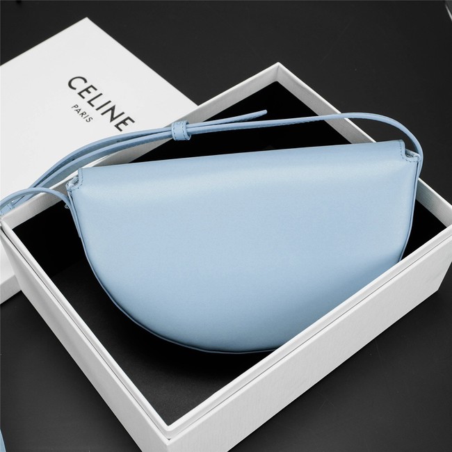 CELINE BESACE CUIR TRIOMPHE CALFSKIN 111233 light blue