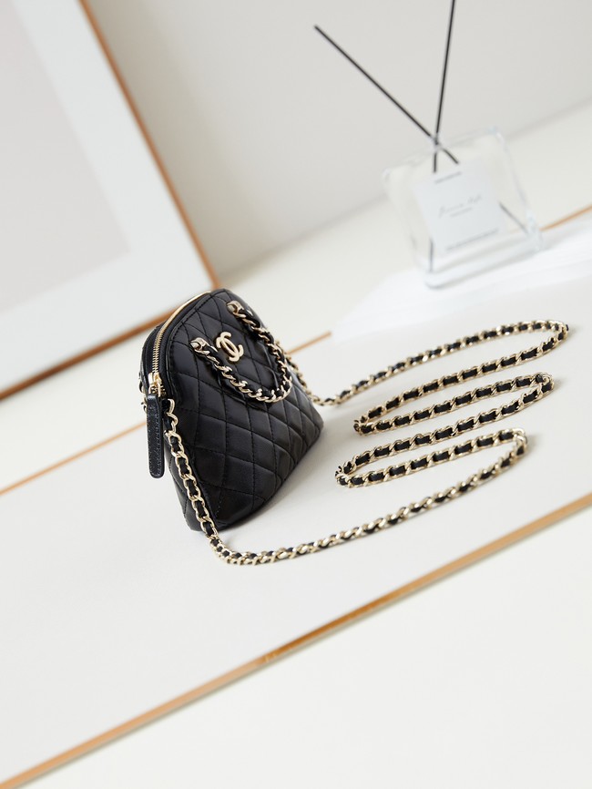 Chanel CLUTCH WITH CHAIN Shiny Lambskin & Gold-Tone Metal AP3354 Black