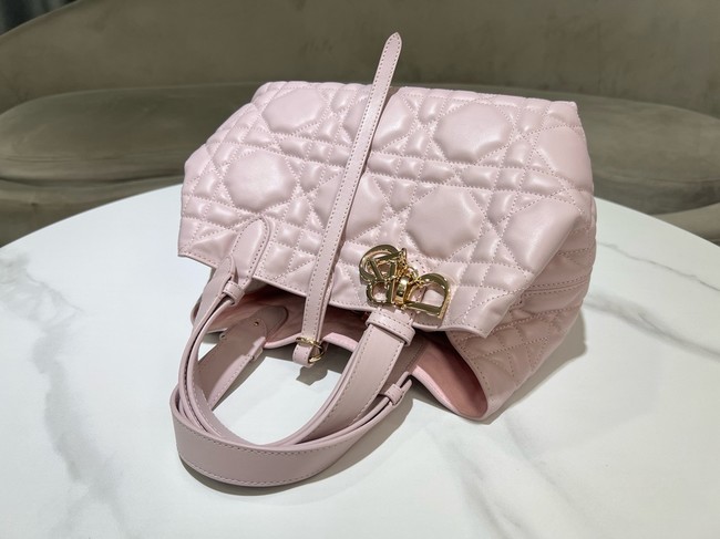 Medium Dior Toujours Bag pink Macrocannage Calfskin M2821OSIY