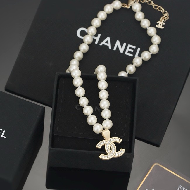 Chanel necklace CE15036