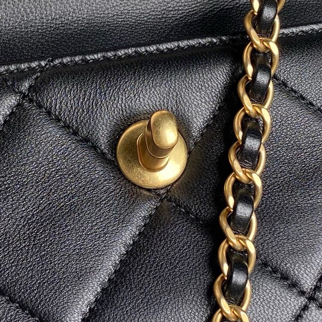 CHANEL CLUTCH Lambskin & Gold-Tone Metal AS5038 black