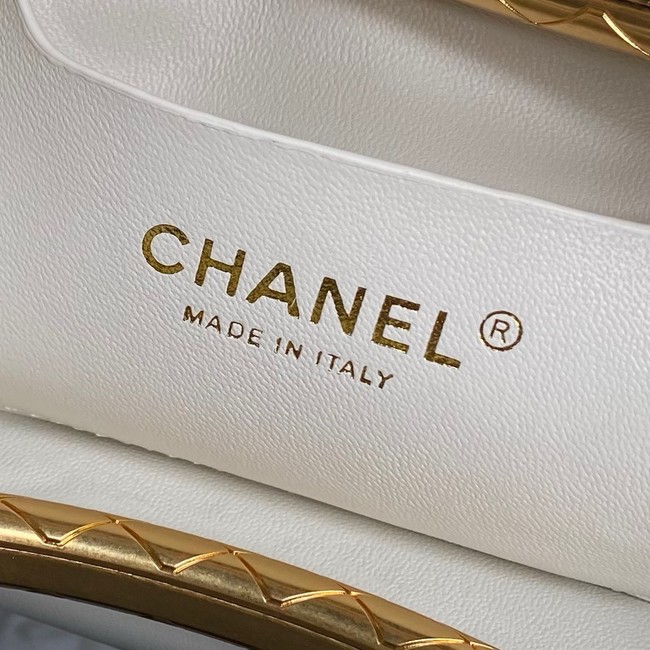 CHANEL CLUTCH Lambskin & Gold-Tone Metal AS5038 white