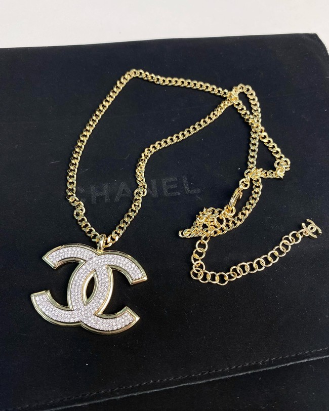 Chanel necklace CE15059