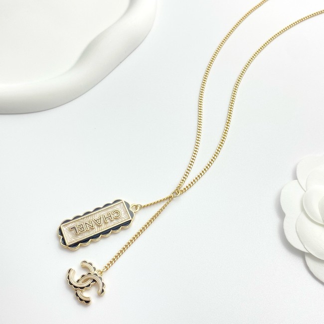 Chanel necklace CE15110