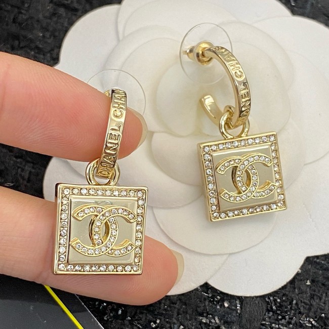 Chanel Earrings CE15112