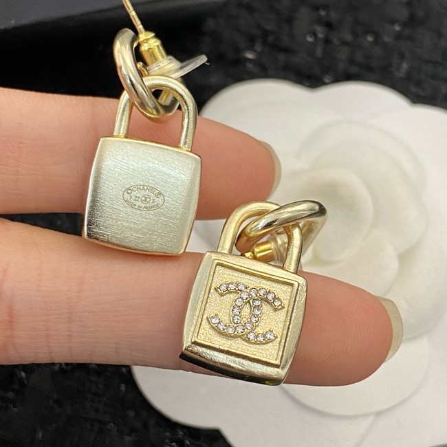 Chanel Earrings CE15137