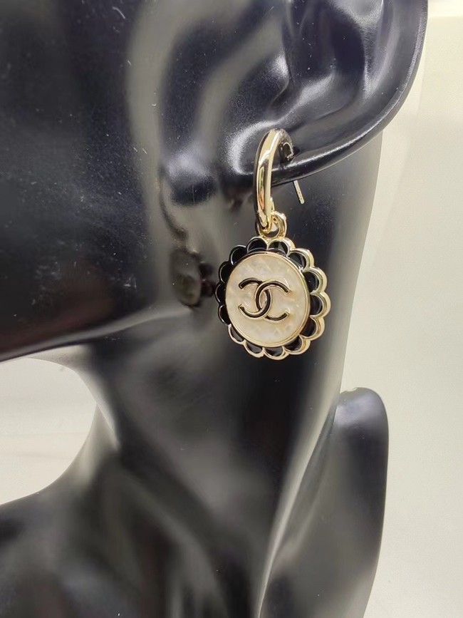 Chanel Earrings CE15151