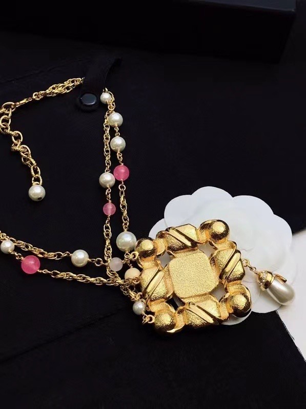 Chanel necklace CE15160