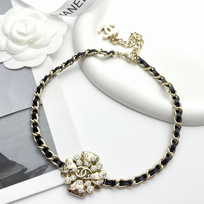 Chanel necklace CE15217