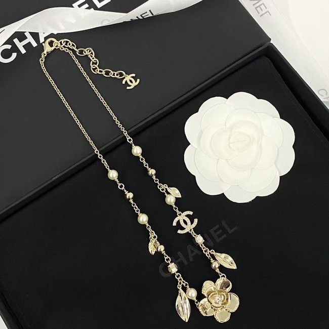 Chanel necklace CE15219