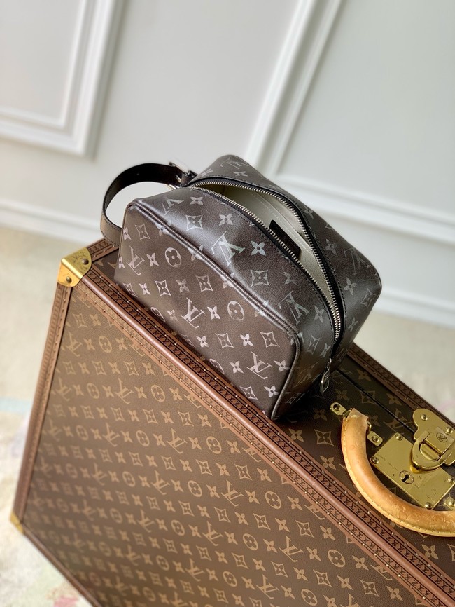 Louis Vuitton Locker Dopp Kit M11670 Black