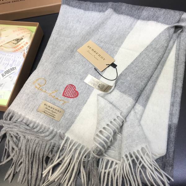 Burberry Scarf BBC00185