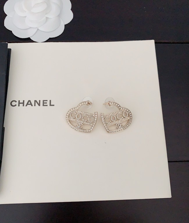 Chanel Earrings CE15317