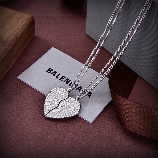 Balenciaga necklace CE15340