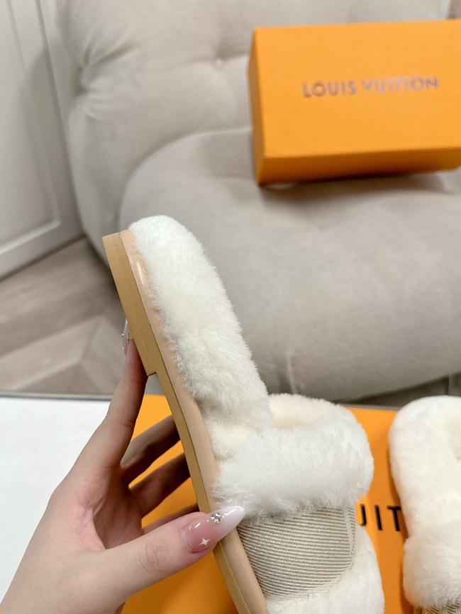 Louis Vuitton Slippers 55260-2