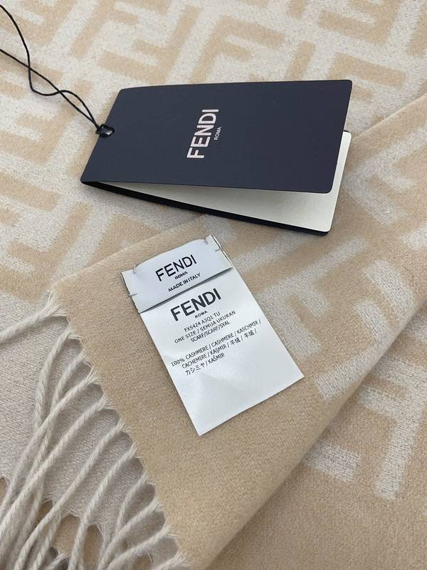 Fendi Cloak FDC00135