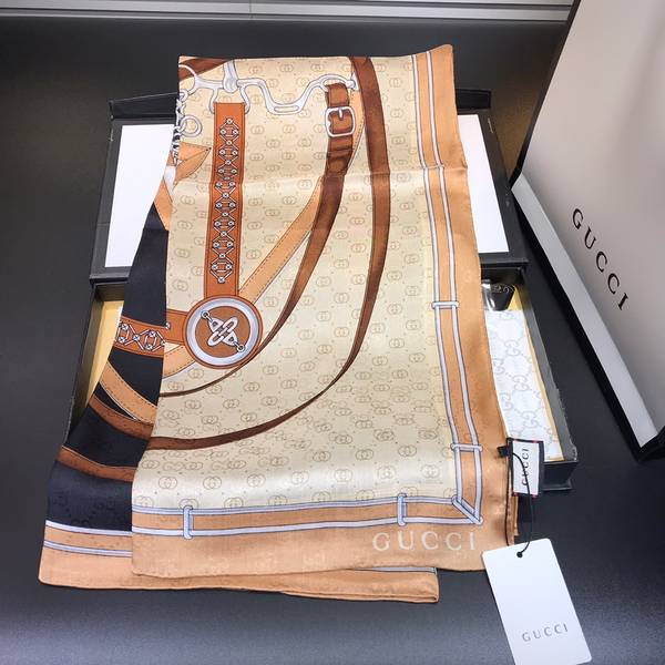 Gucci Scarf GUC00374