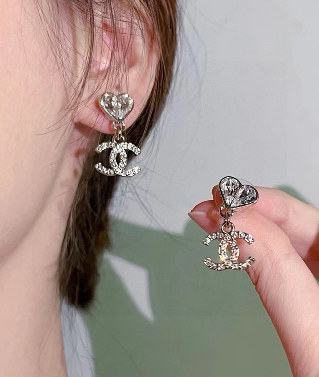 Chanel Earrings CE15371