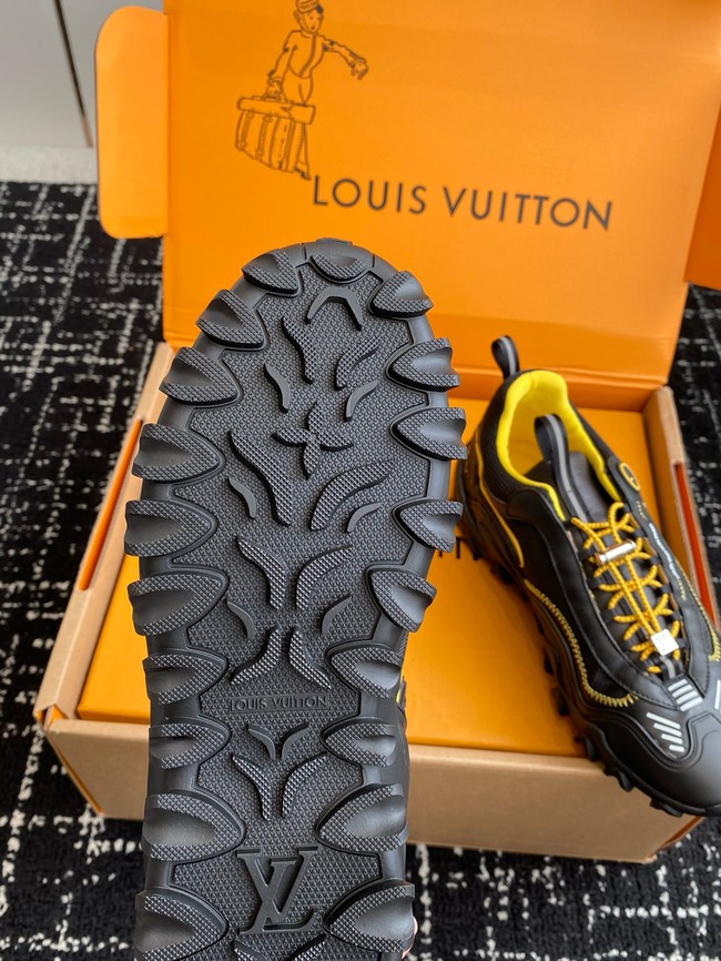 Louis Vuitton Sneakers 55301-4