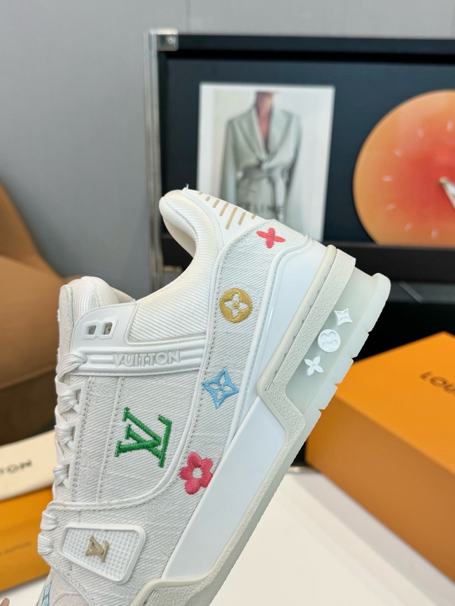 Louis Vuitton Sneakers 55307-6