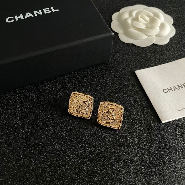 Chanel Earrings CE15437