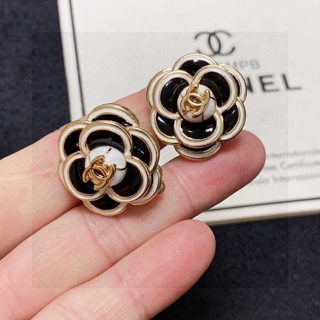 Chanel Earrings CE15452