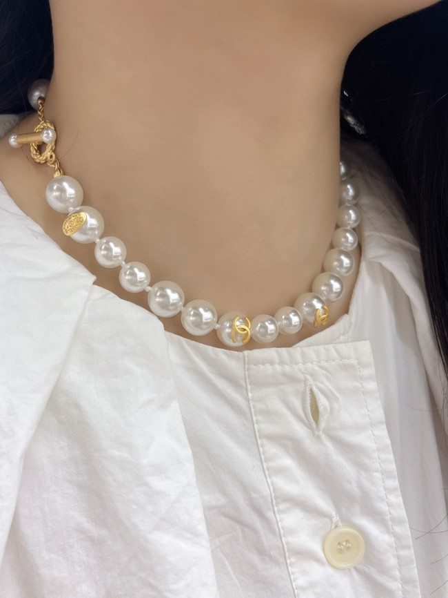 Chanel necklace CE15445