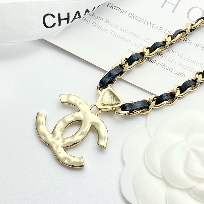 Chanel necklace CE15492