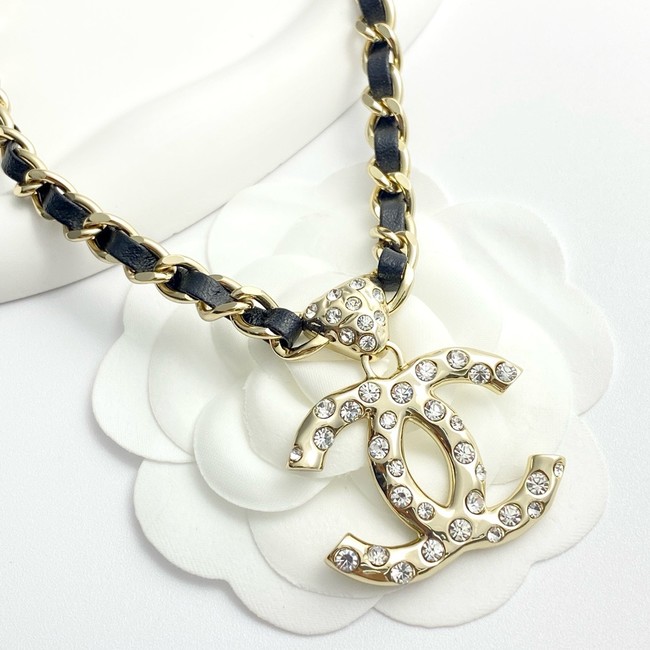 Chanel necklace CE15492