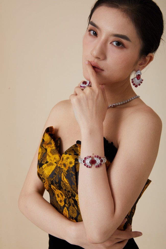 BVLGARI necklace&Earrings&ring&Bracelet CE15551