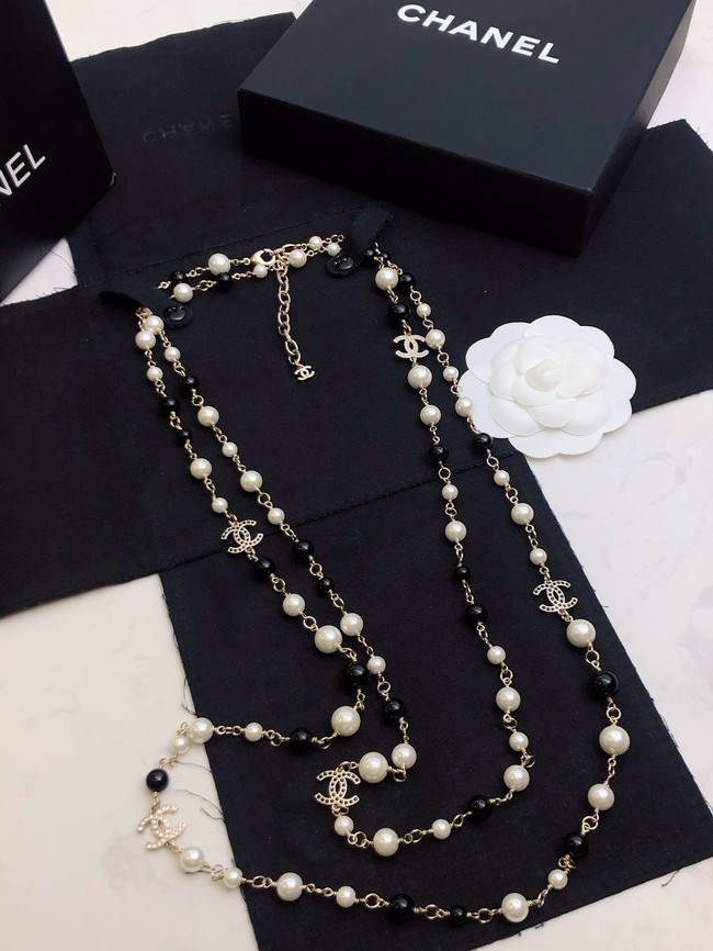 Chanel necklace CE15542