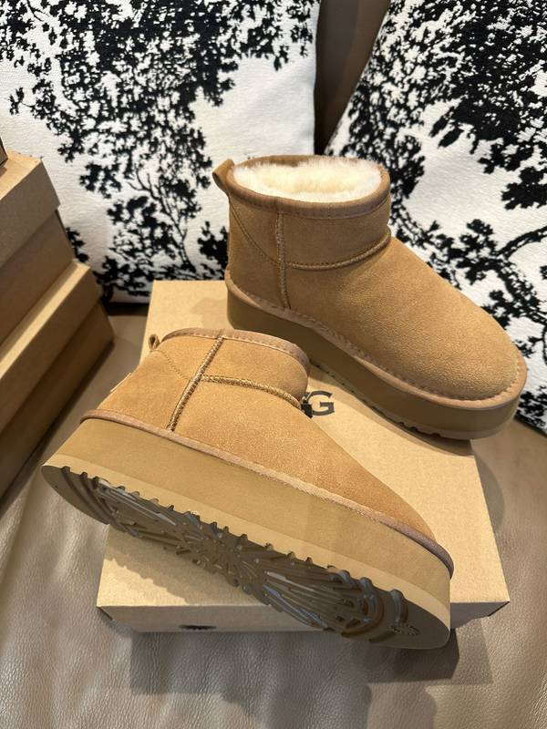 UGG Shoes UGS00063