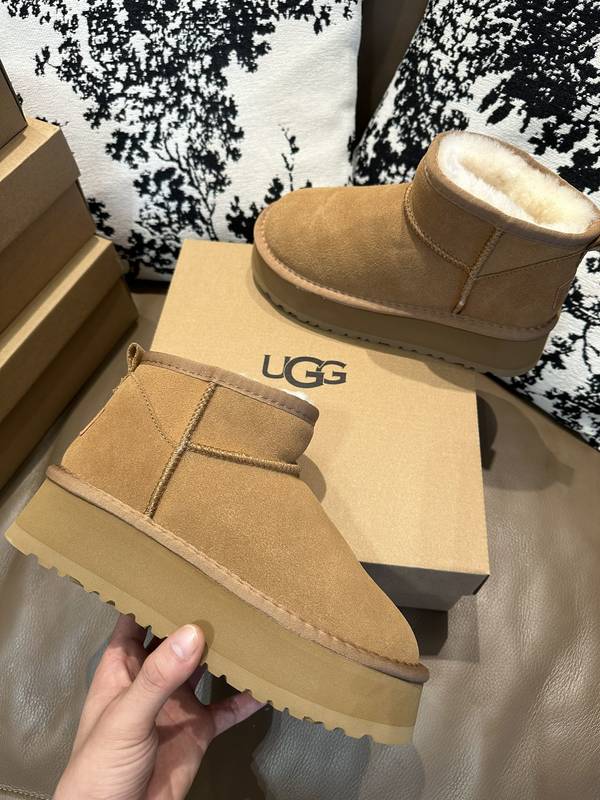 UGG Shoes UGS00063