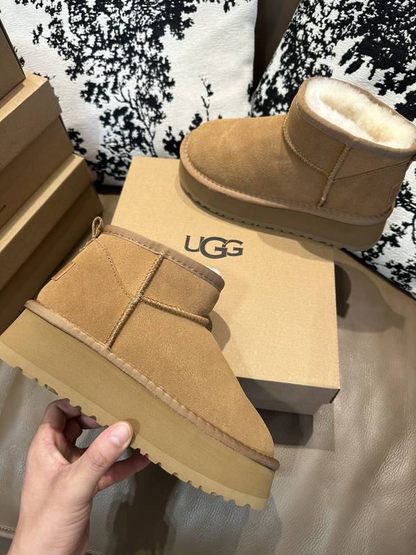 UGG Shoes UGS00063