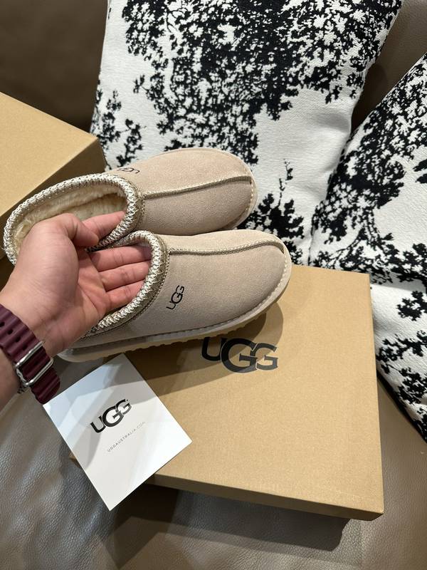 UGG Couple Shoes UGS00192