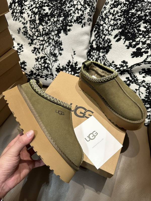 UGG Couple Shoes UGS00193