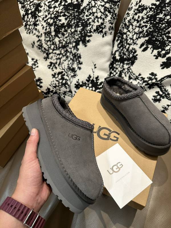 UGG Couple Shoes UGS00197