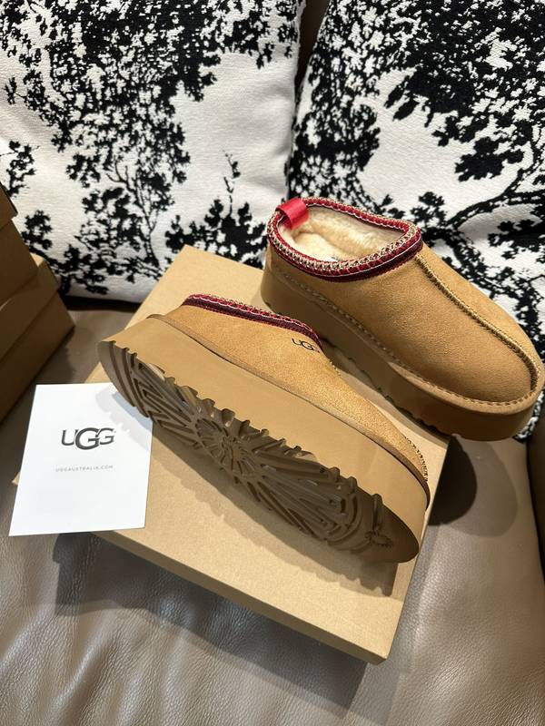 UGG Couple Shoes UGS00198